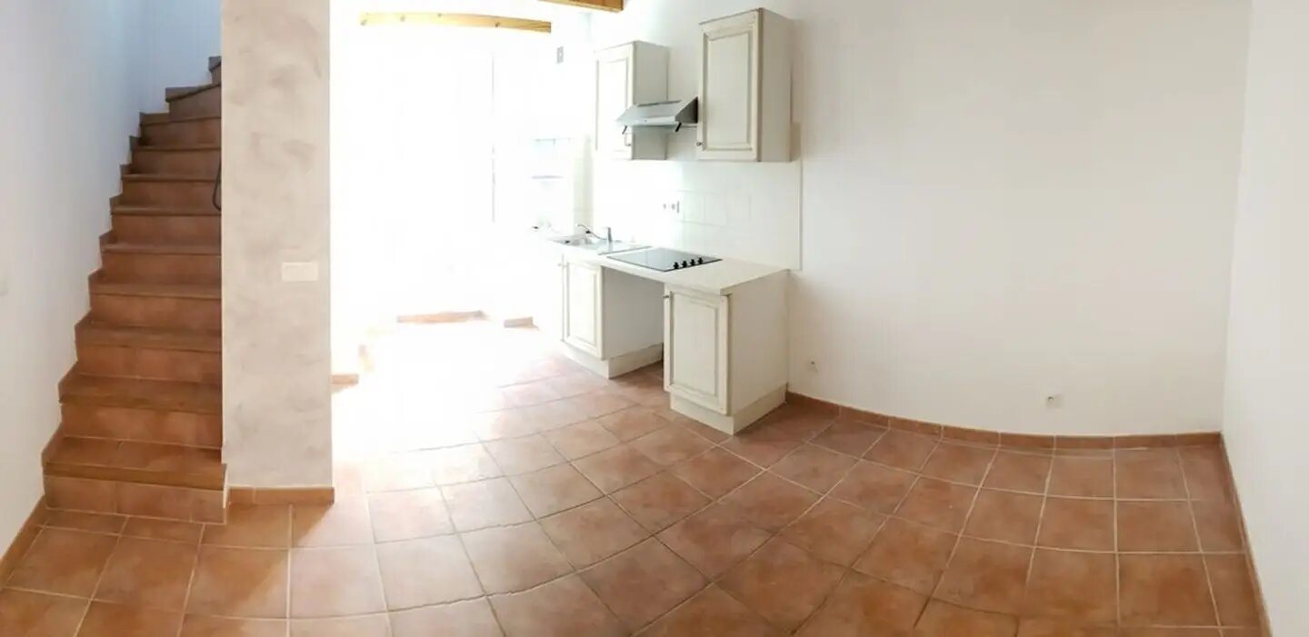 Maison à louer, 31m², Eguilles