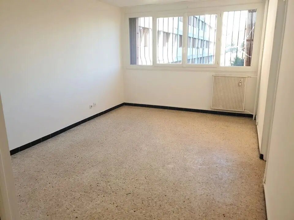 Appartement à louer, 42m², Marseille 15ème