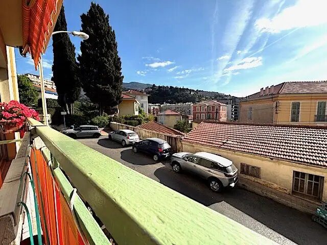 Appartement à vendre, 73m², Menton
