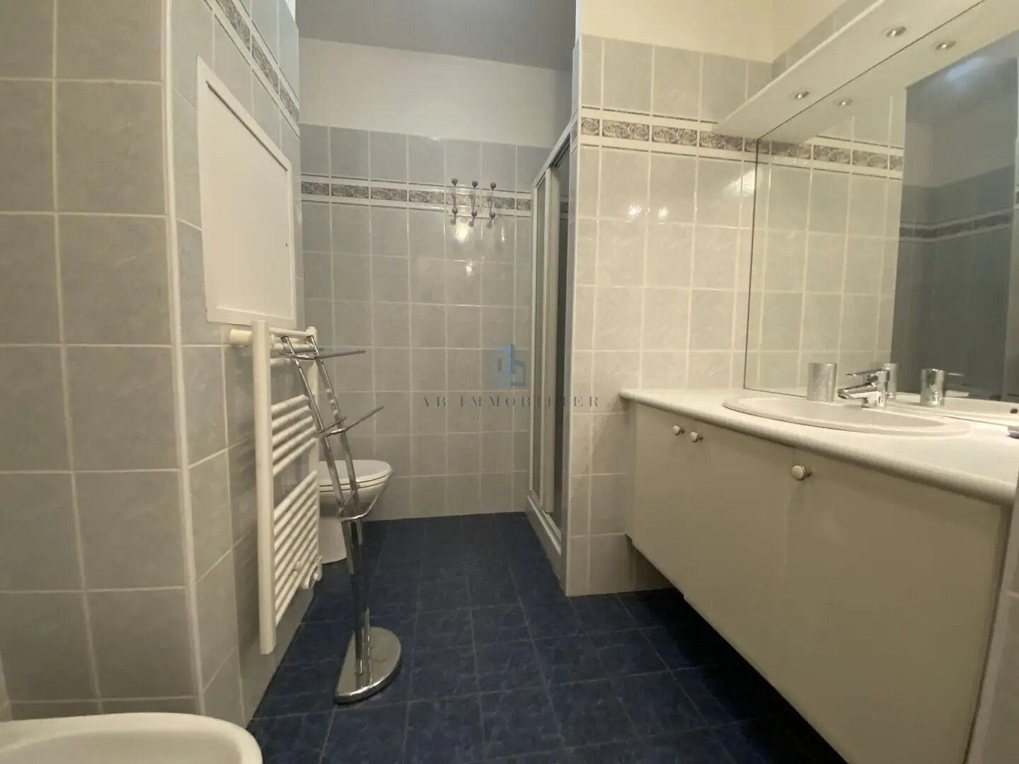 Appartement à louer, 22m², Menton