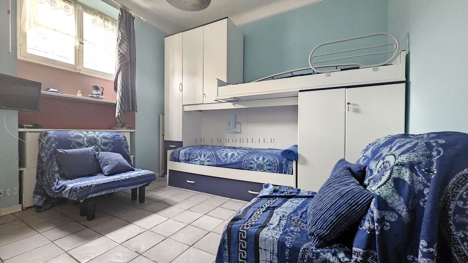 Appartement à louer, 23m², Menton