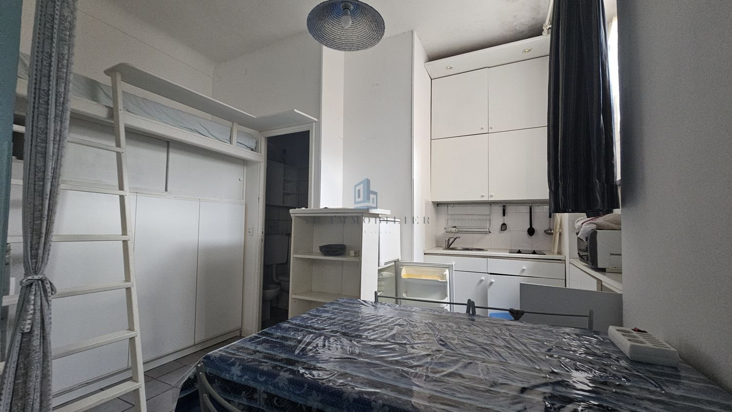 Appartement à louer, 23m², Menton