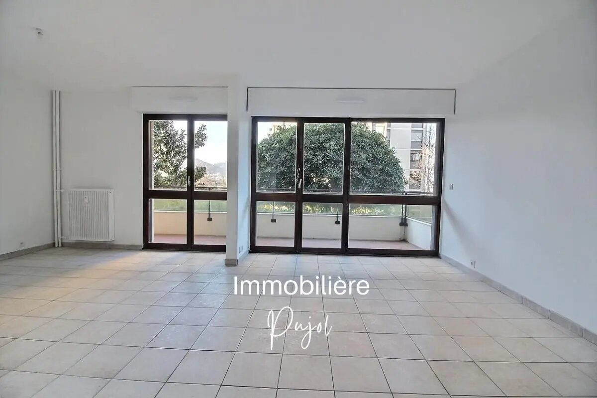 Appartement à louer, 85m², Marseille 9ème