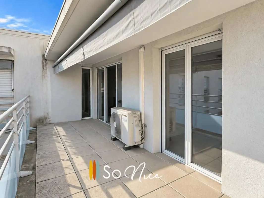 Appartement à louer, 65m², Nice