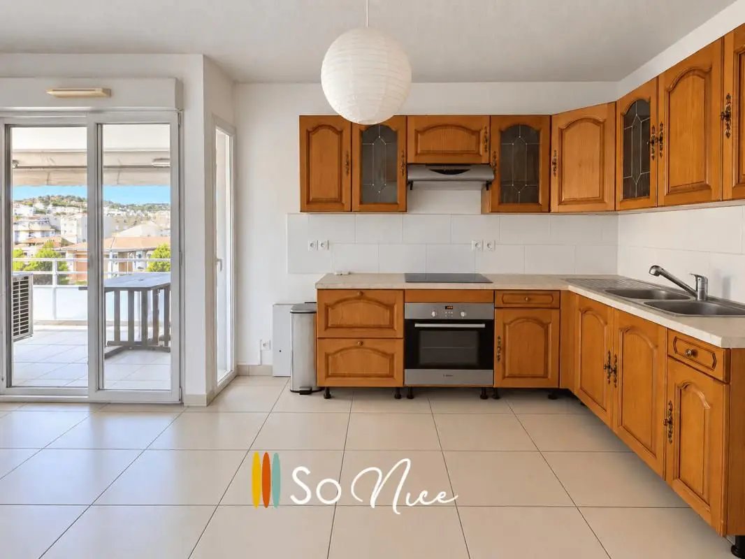 Appartement à louer, 65m², Nice