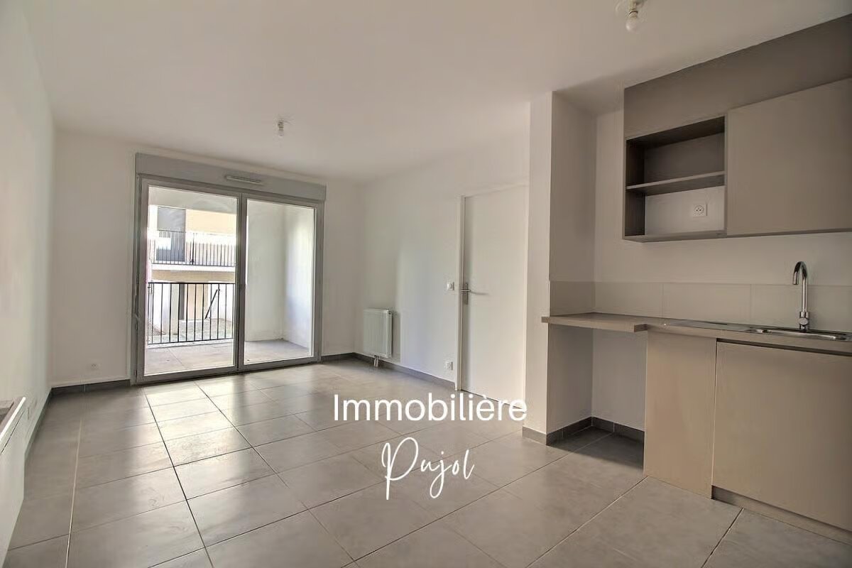 Appartement à louer, 40m², Marseille 12ème