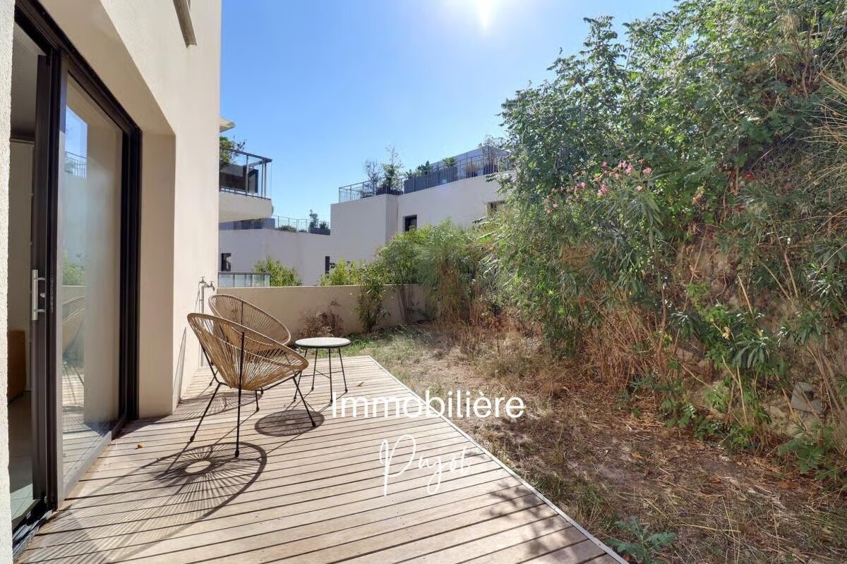 Appartement à louer, 41m², Marseille 8ème
