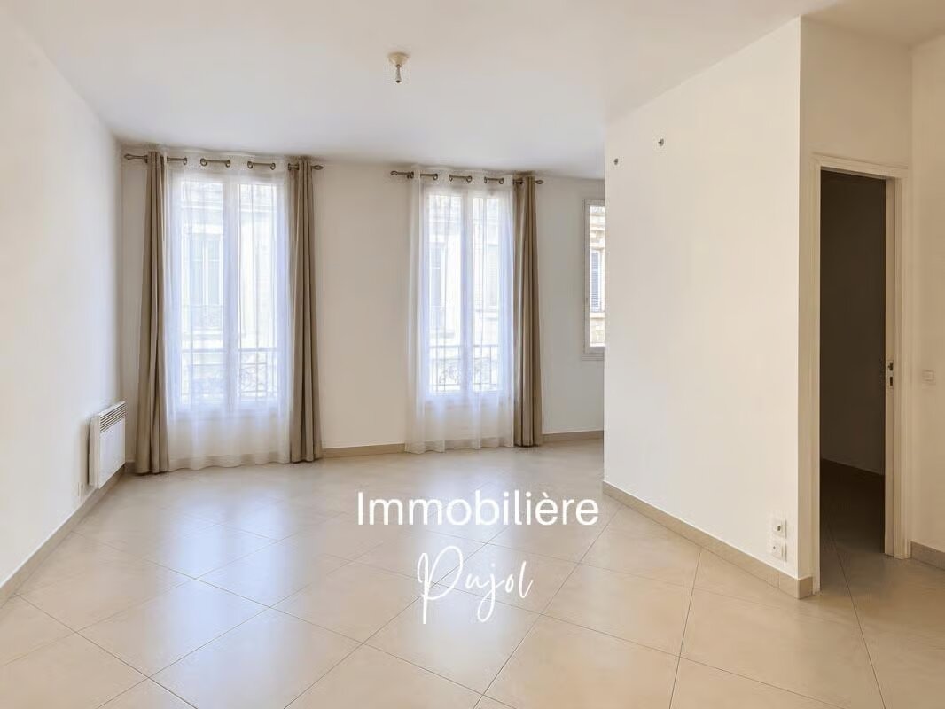 Appartement à louer, 41m², Marseille 5ème