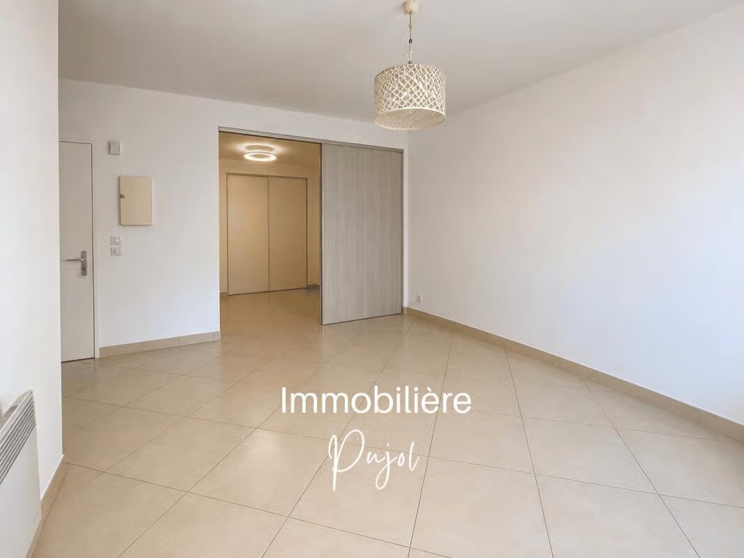 Appartement à louer, 41m², Marseille 5ème