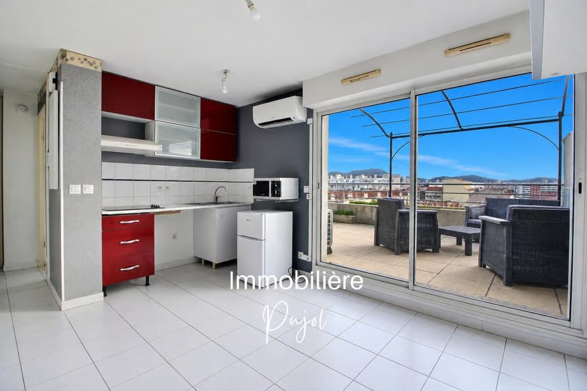 Appartement à louer, 19m², Marseille 10ème