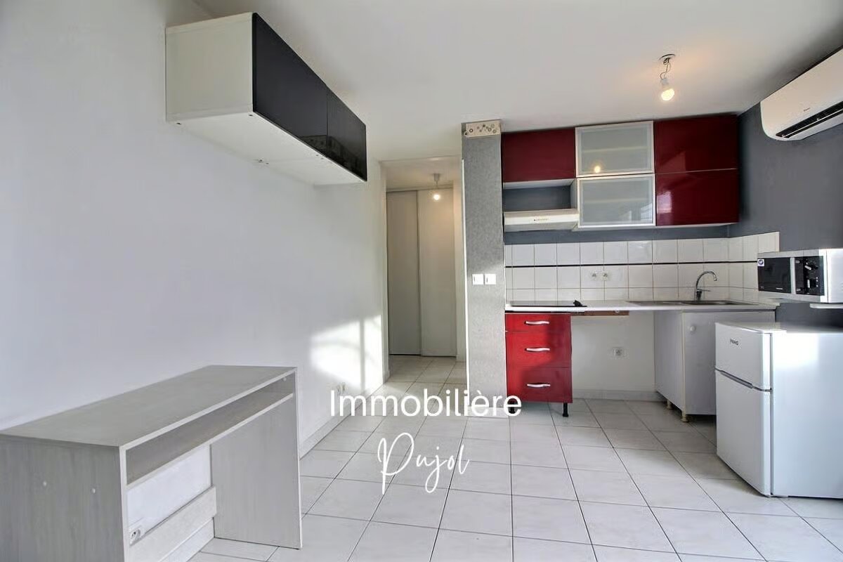 Appartement à louer, 19m², Marseille 10ème