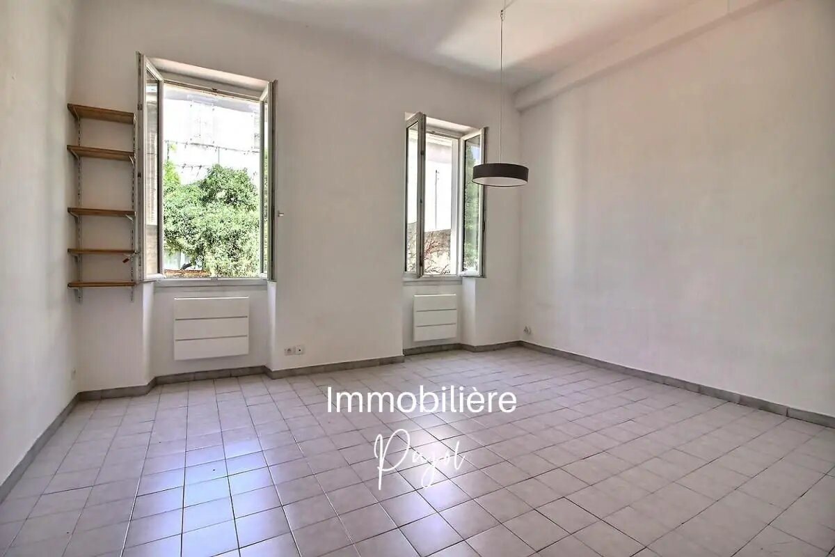 Appartement à louer, 37m², Marseille 7ème