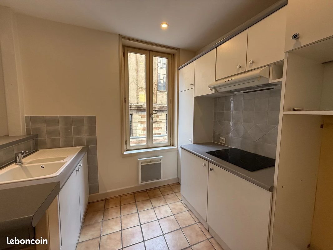 Appartement à louer, 47m², Troyes