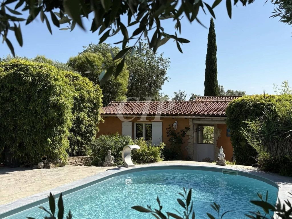 Maison à vendre, 183m², Villelaure