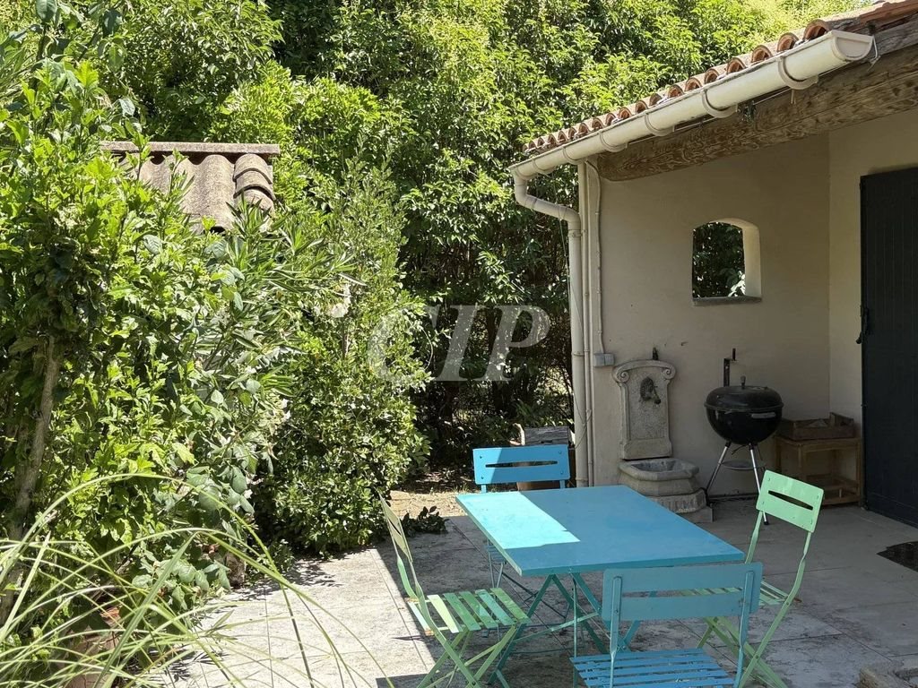 Maison à vendre, 183m², Villelaure