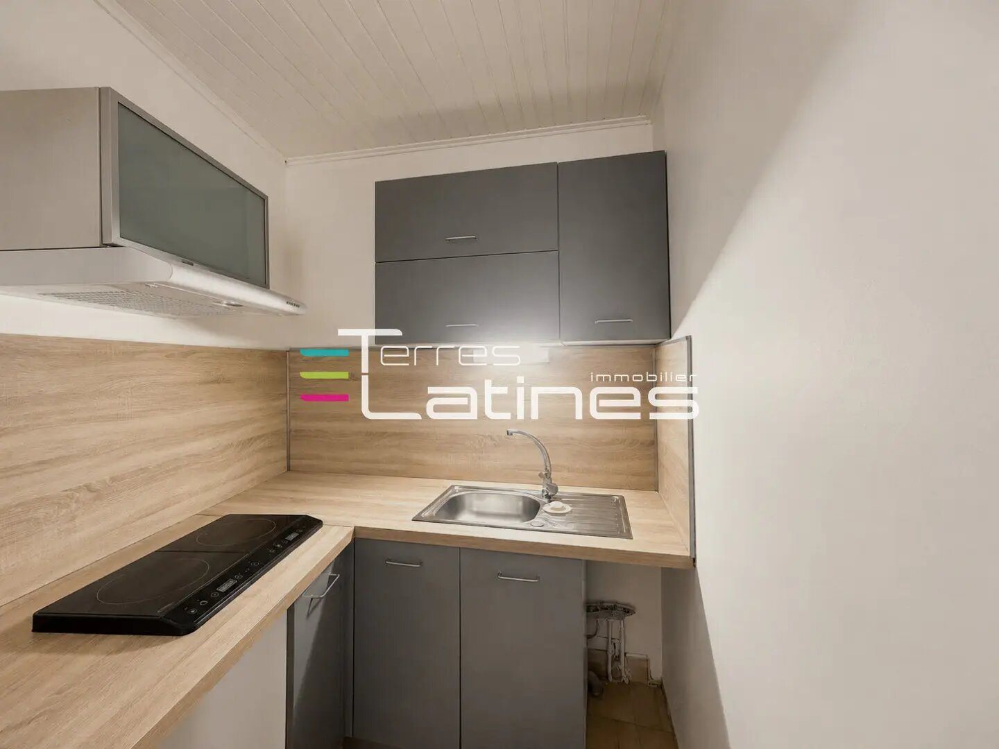 Appartement à louer, 39m², Nîmes