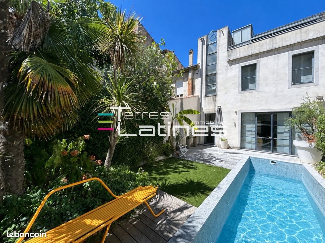 Maison à vendre, 208m², Nîmes