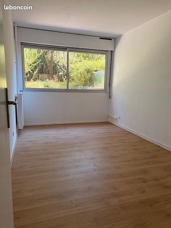 Appartement à louer, 57m², Vallauris