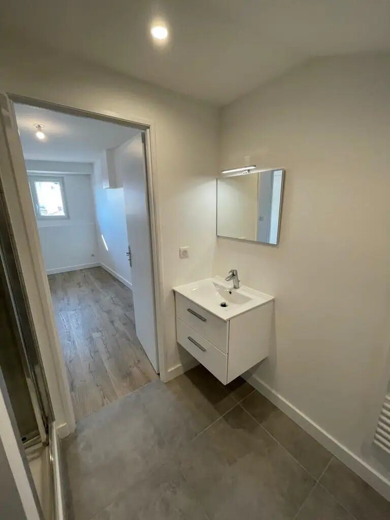 Appartement à louer, 30m², Saint-Symphorien-d'Ozon
