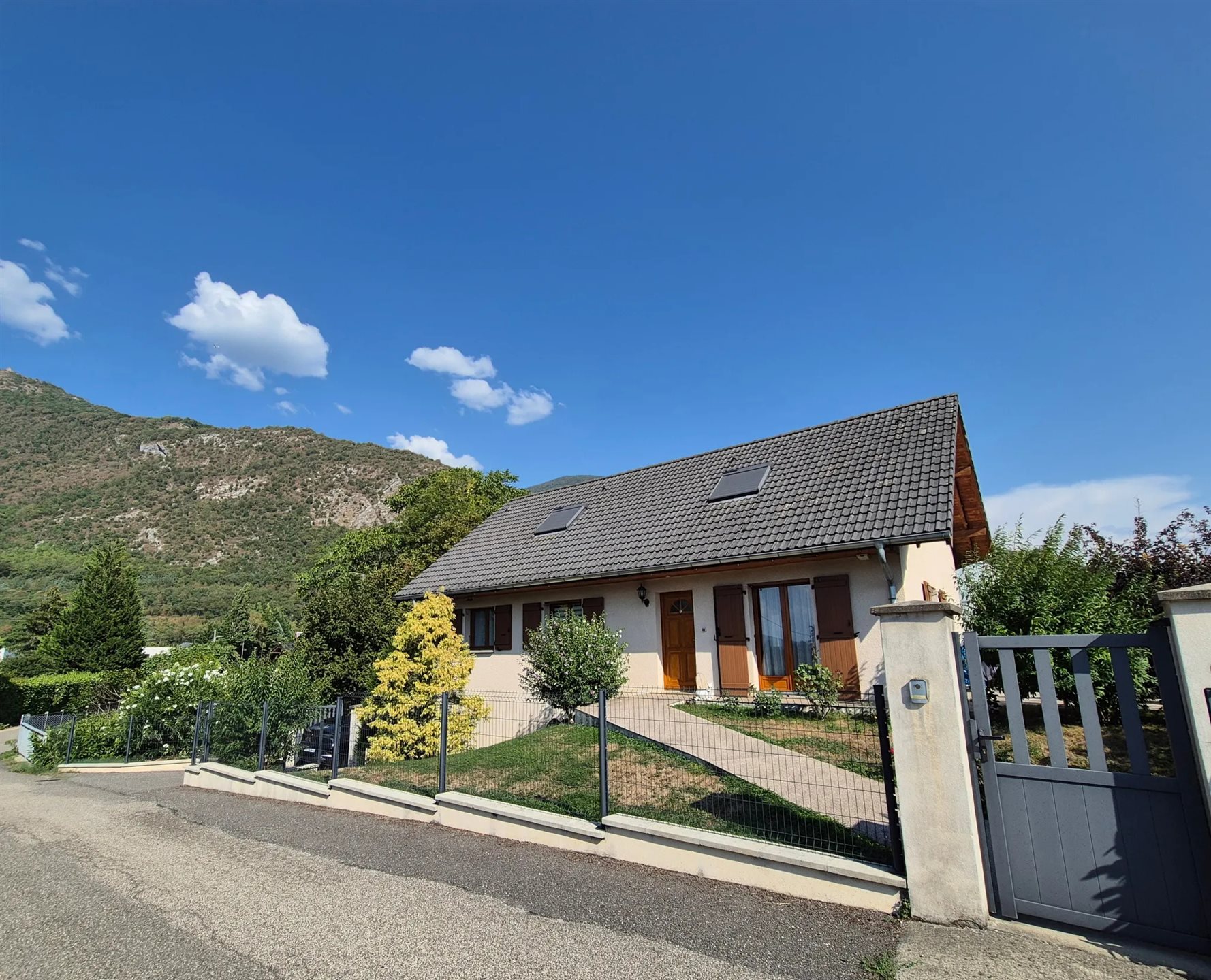Appartement à vendre, 182m², Challes-les-Eaux