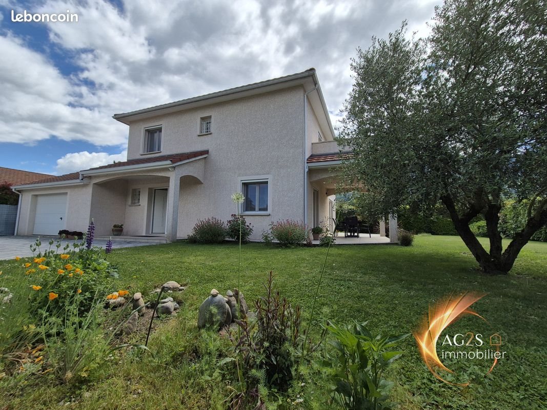Maison à vendre, 137m², Pontcharra