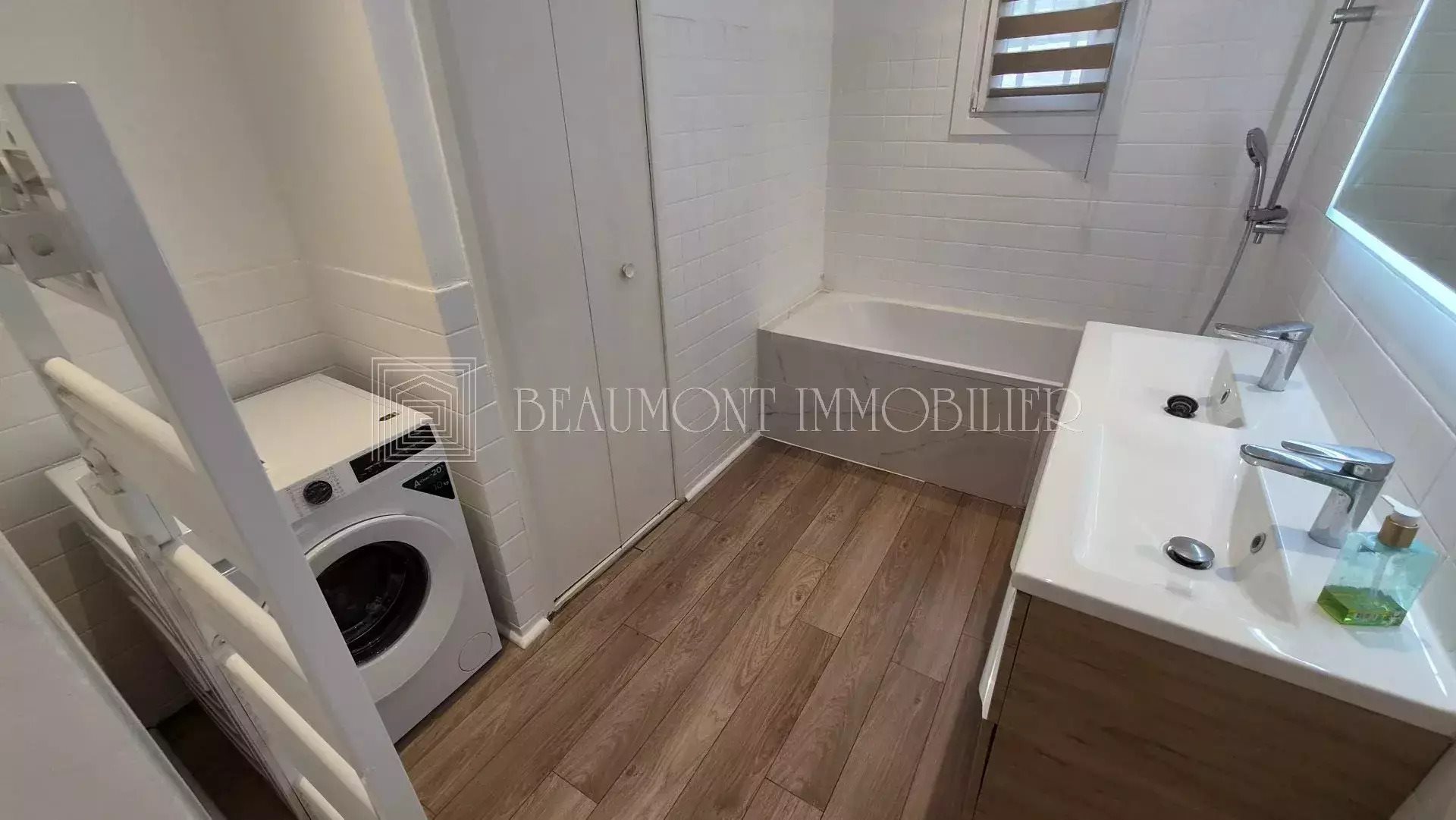 Maison à louer, 123m², Saint-Laurent-du-Var