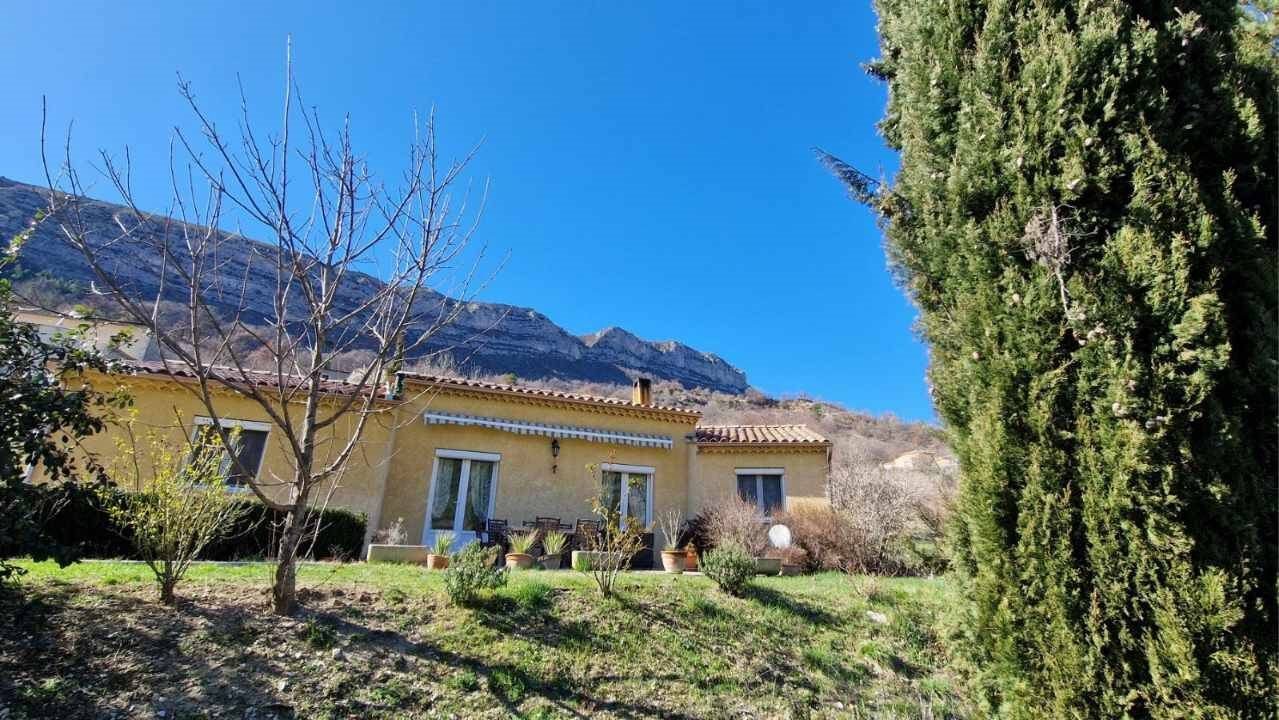 Maison à vendre, 105m², Rémuzat
