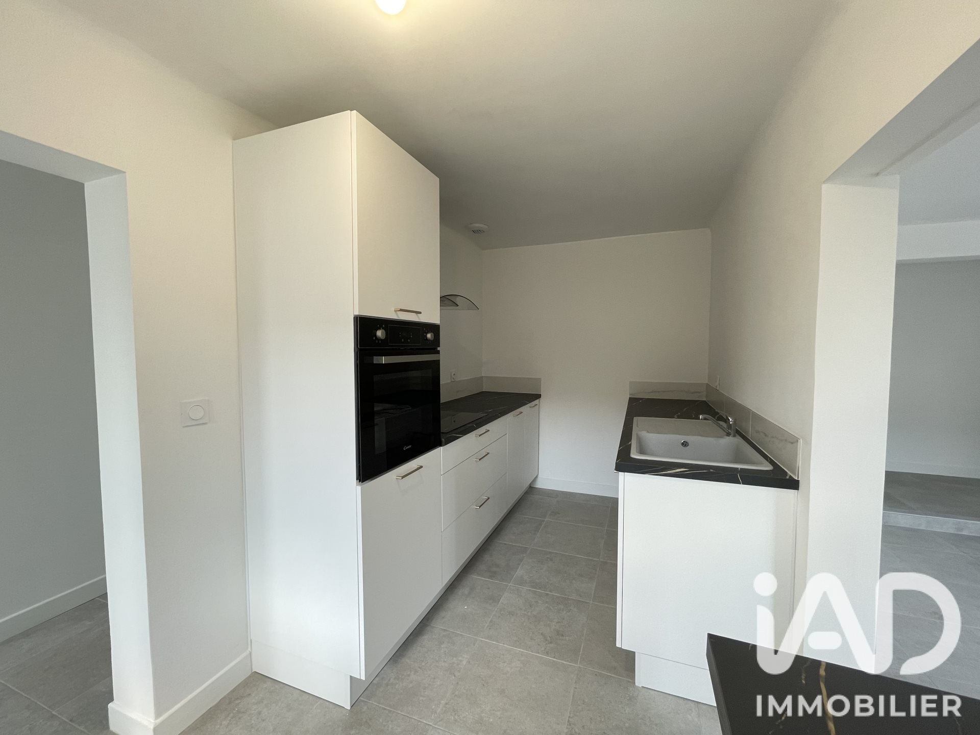 Maison à louer, 66m², Ormes