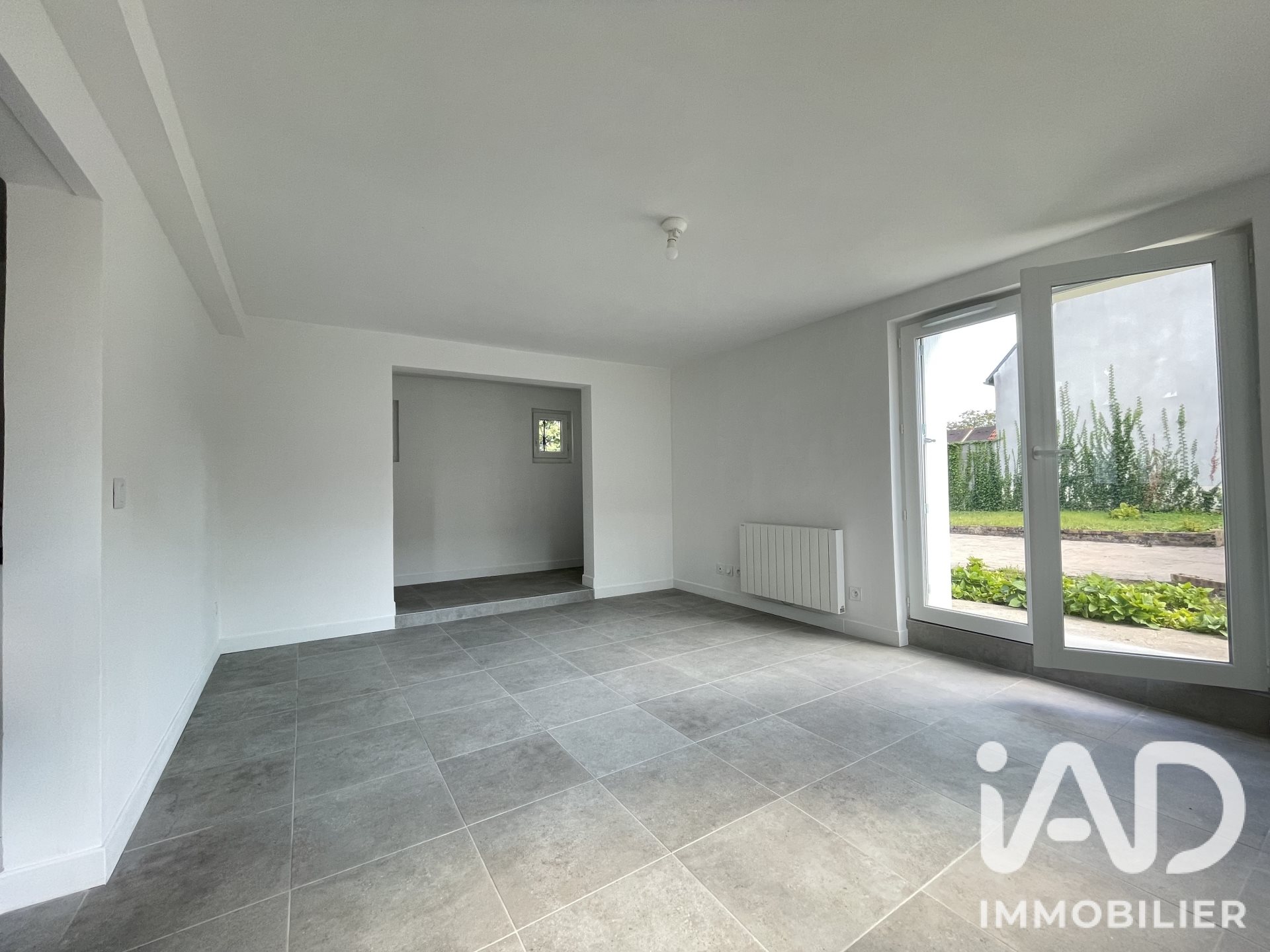 Maison à louer, 66m², Ormes