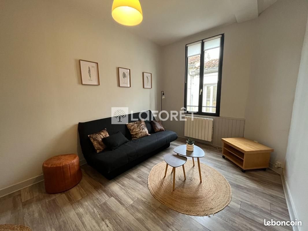 Appartement à louer, 61m², Cognac