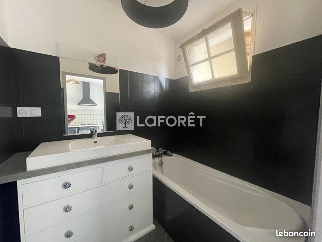 Maison à louer, 55m², Jarnac