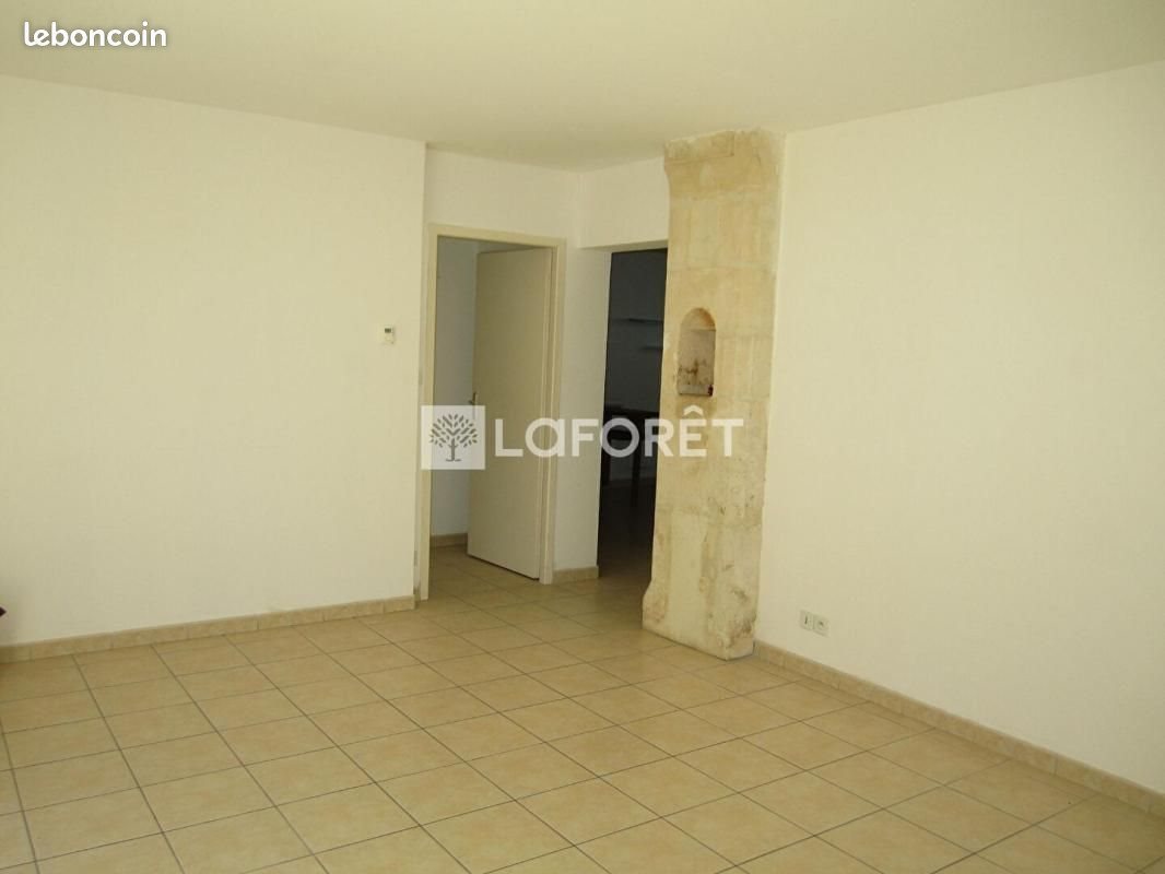 Appartement à louer, 74m², Archiac