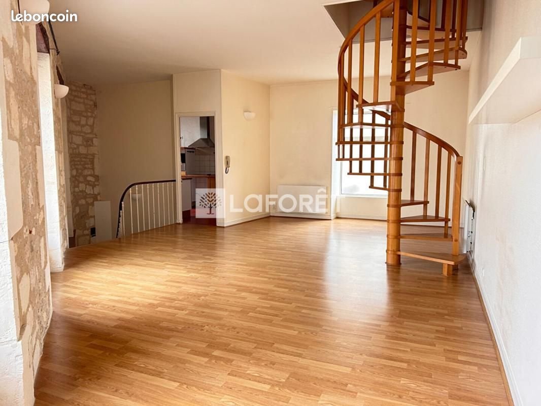 Appartement à louer, 86m², Cognac