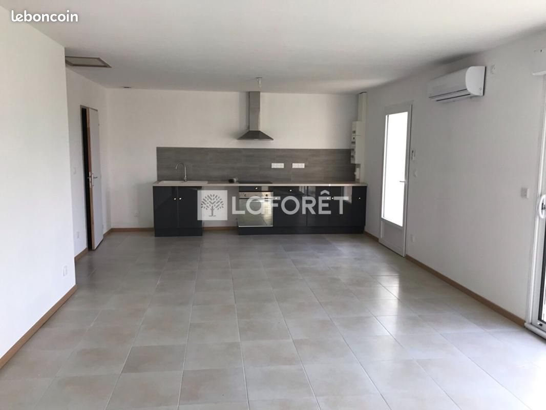 Maison à louer, 71m², Pérignac