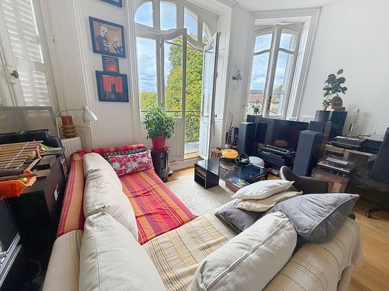 Appartement à vendre, 105m², Cognac