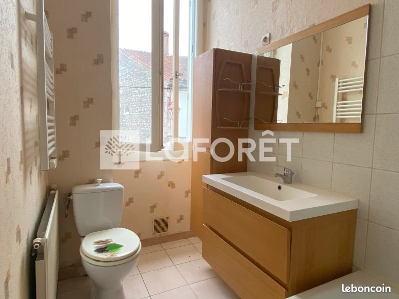 Maison à louer, 47m², Rouillac