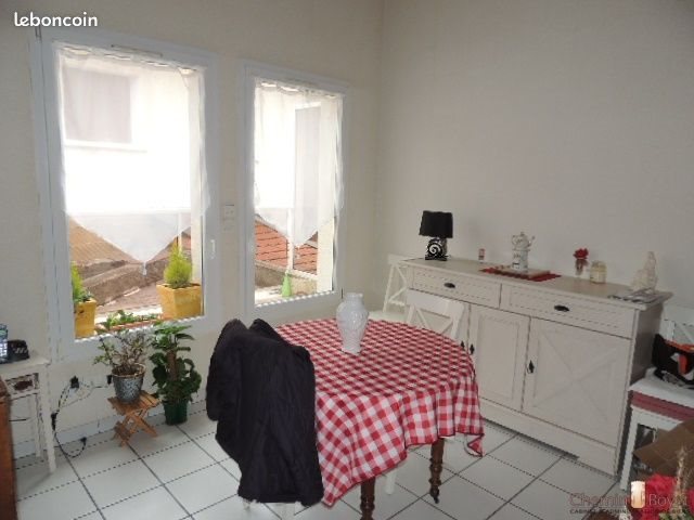 Appartement à louer, 48m², Saint-Georges-d'Espéranche