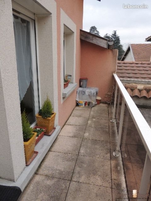 Appartement à louer, 48m², Saint-Georges-d'Espéranche