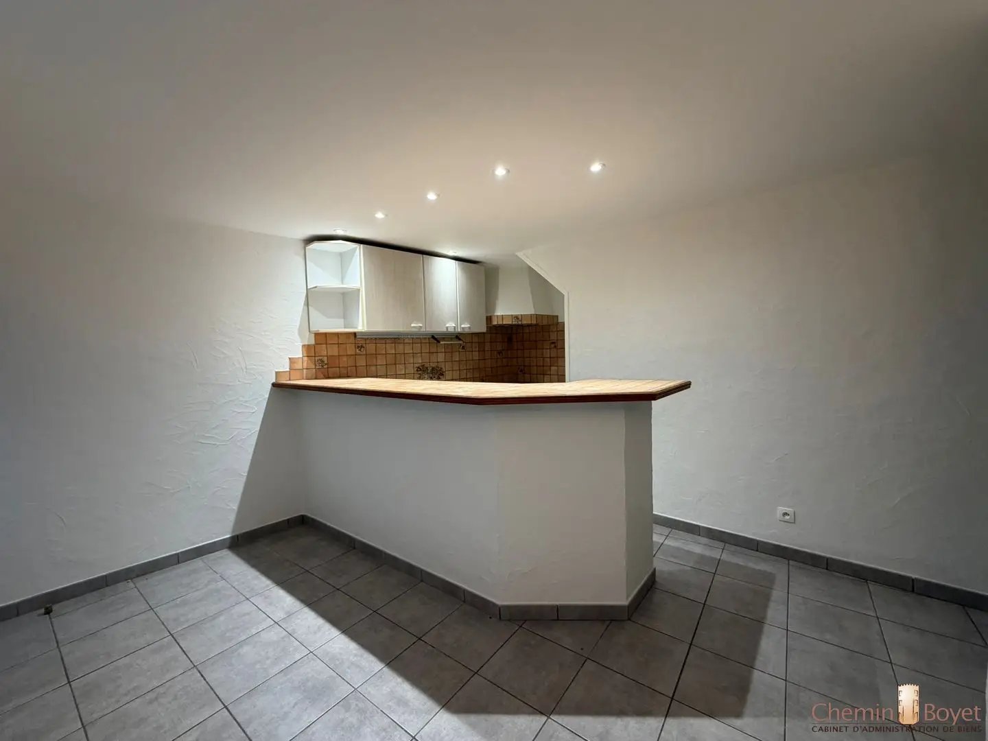 Maison à louer, 100m², Saint-Georges-d'Espéranche