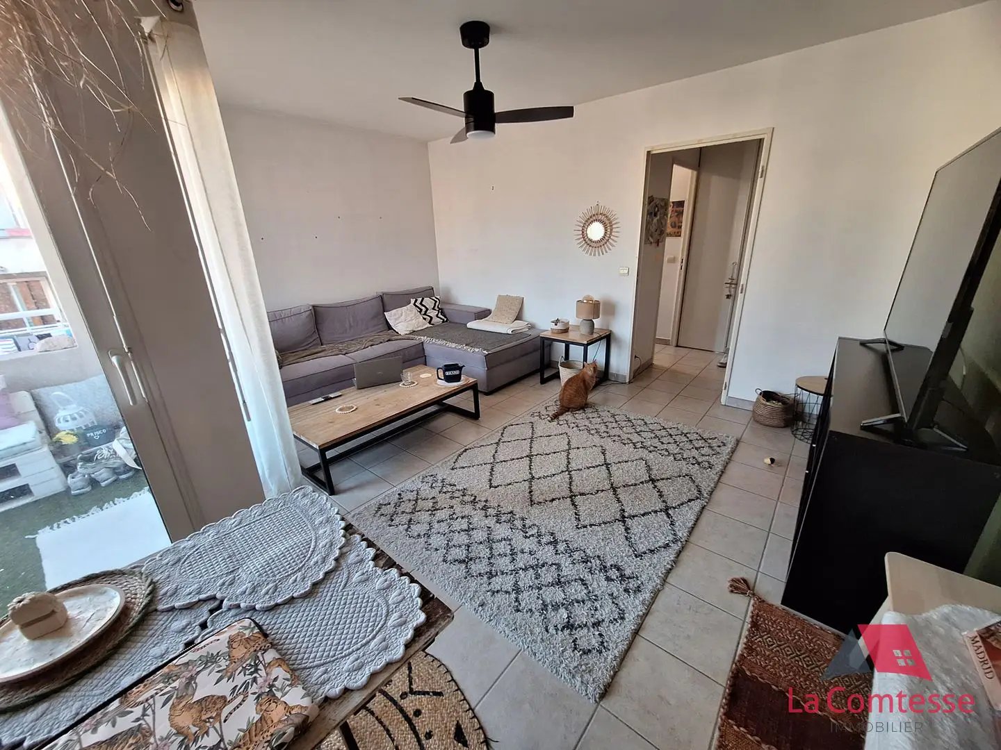 Appartement à louer, 49m², Marseille 5ème