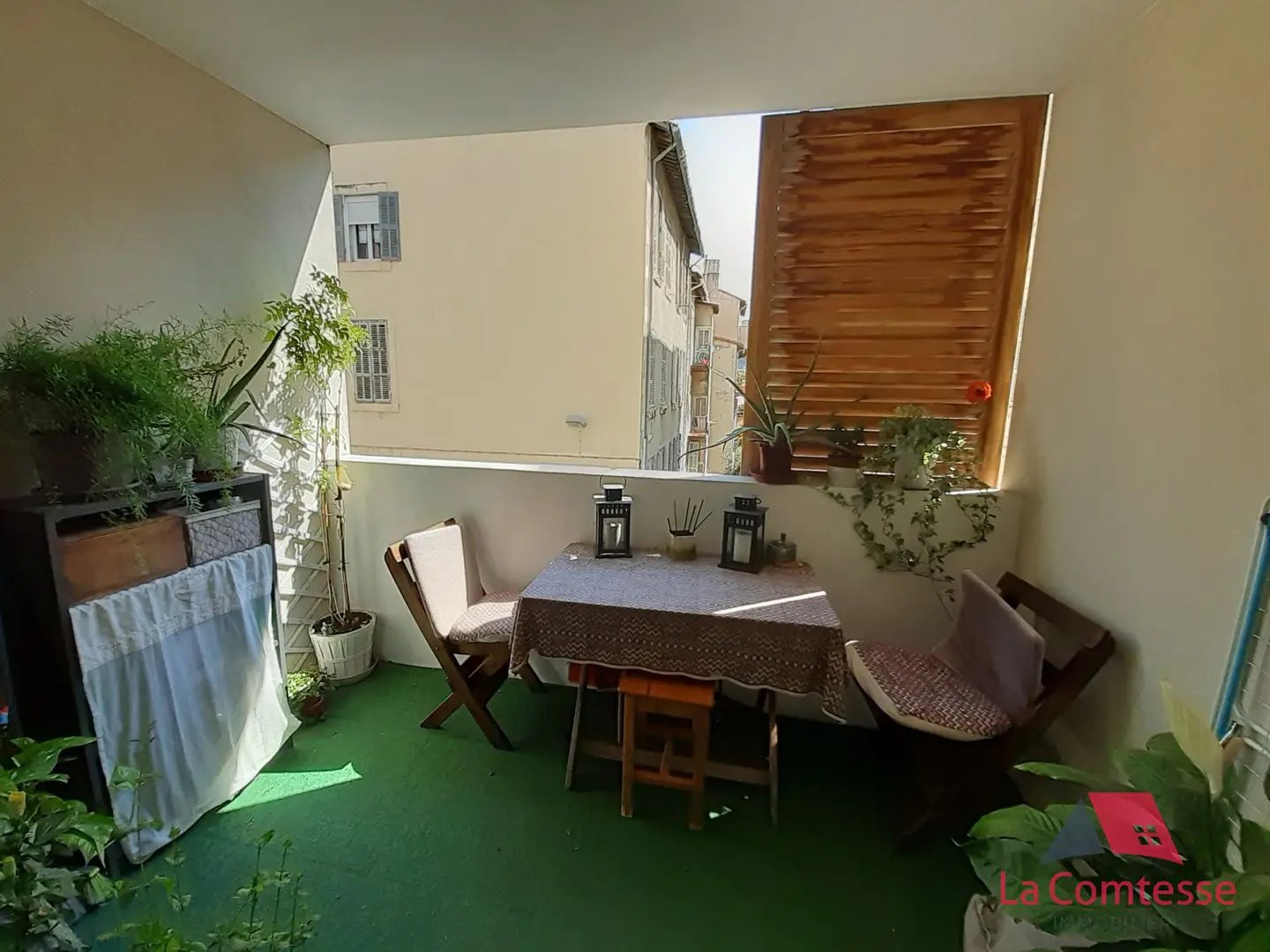 Appartement à louer, 16m², Marseille 6ème