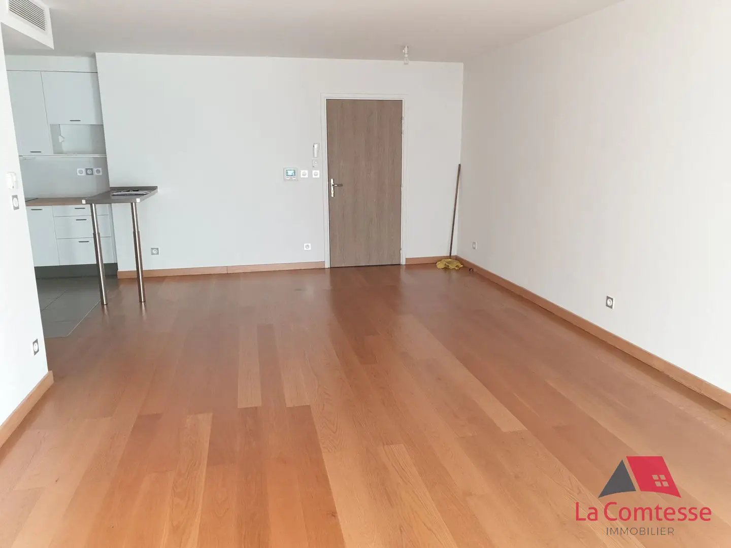 Appartement à louer, 77m², Marseille 8ème