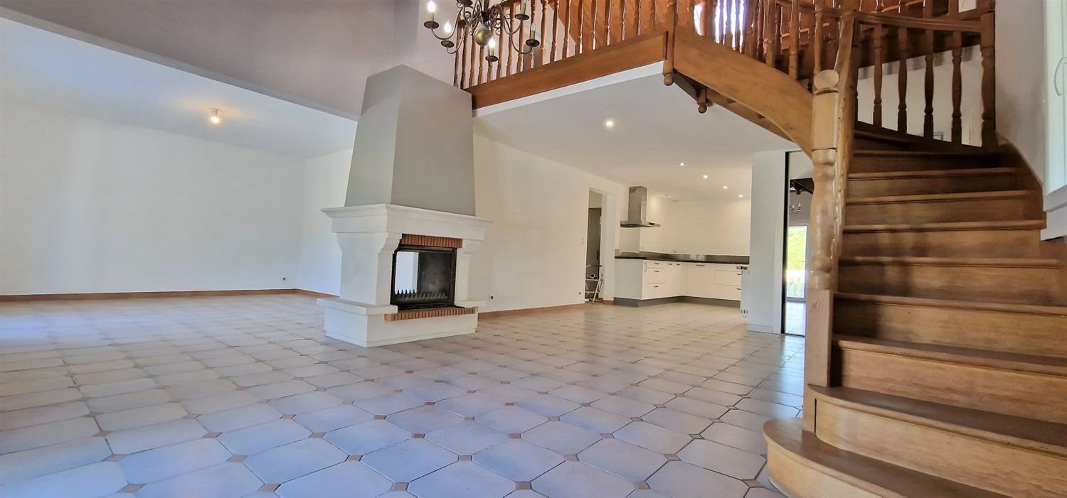 Maison à vendre, 205m², Varacieux