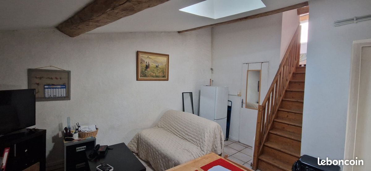 Appartement à louer, 25m², Trets