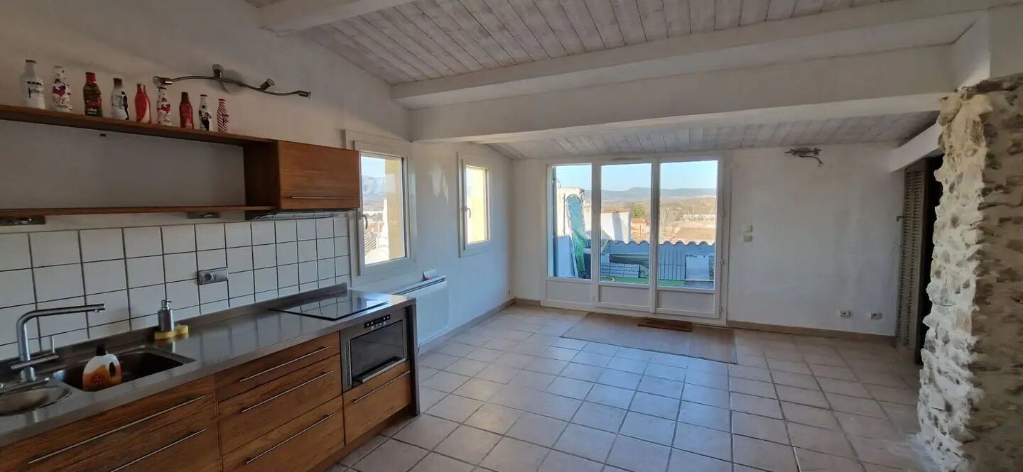 Appartement à vendre, 56m², Trets