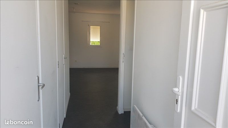 Appartement à louer, 48m², Trets