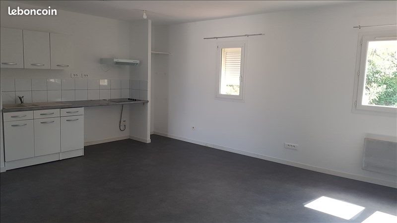 Appartement à louer, 48m², Trets