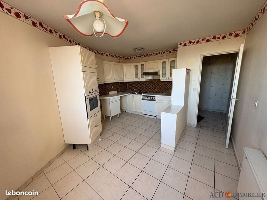 Appartement à vendre, 79m², Rognac