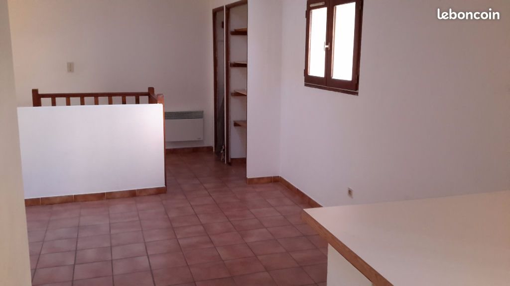Appartement à louer, 25m², Velaux