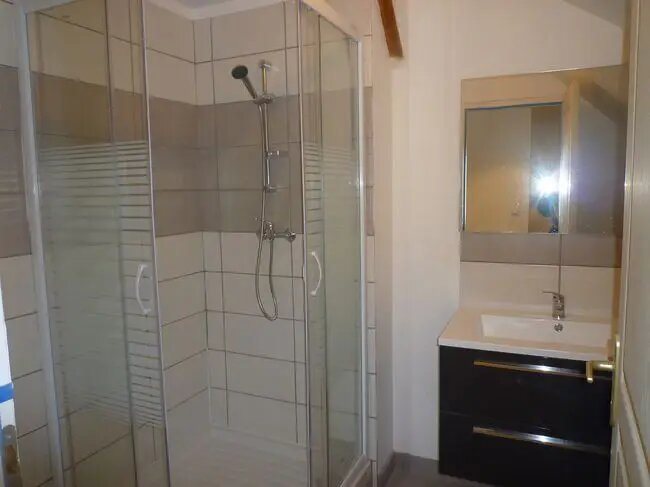 Appartement à louer, 45m², Crémieu